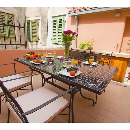 Guesthouse Main Square Split