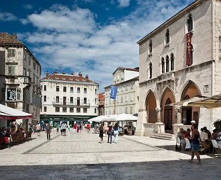 Guesthouse Main Square Guest house Split