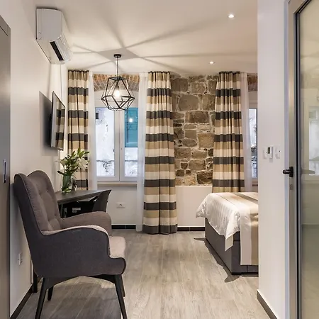 Guesthouse Main Square Split