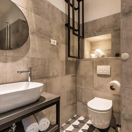 Gasthof Guesthouse Main Square Split