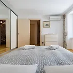 Main Square 4* Split